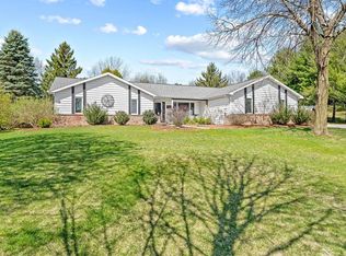 8355 Pheasant Run Trl, Larsen, WI 54947