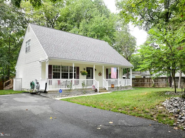 811 San Mateo Trl, Lusby, MD 20657