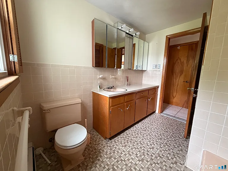 133 Pinehurst Ave #1 — Photo 12