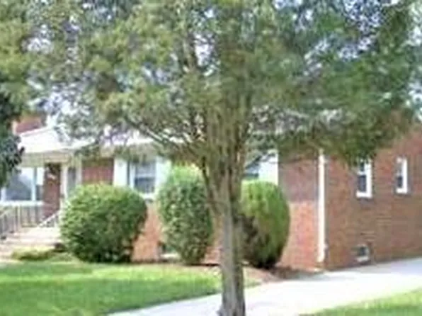4610 Russell Ave, Mount Rainier, MD 20712
