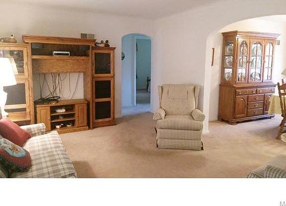 4th image of 7719 Florentine Dr