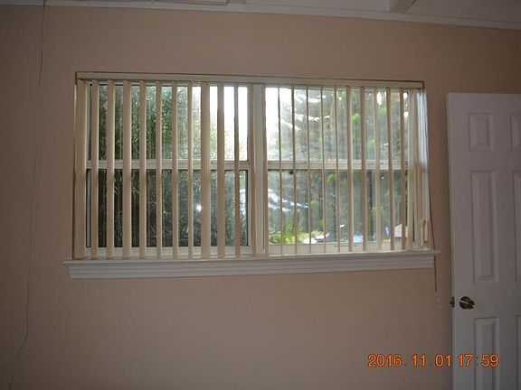 5th image of 503 Engel Dr