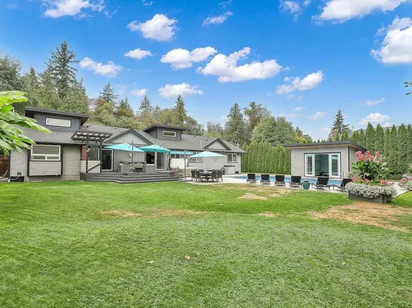 4930 196th St, Langley, BC V3A 1A3