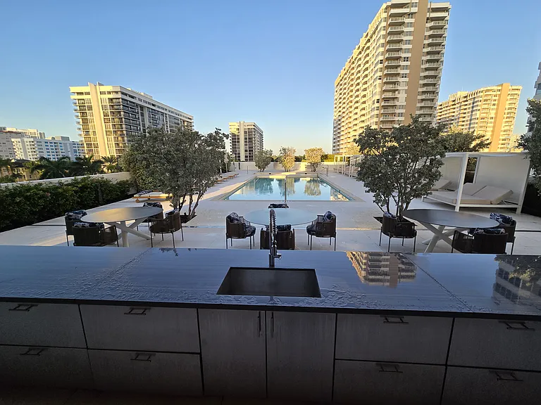 2000 S Ocean Dr #5A — Photo 31