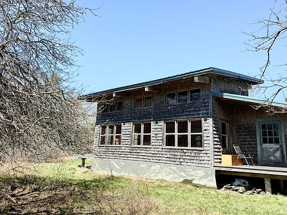 5th image of 1122 Bucksmills Road