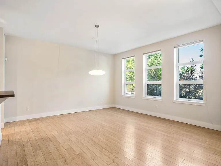 1738 N Franklin St #1-B — Photo 19