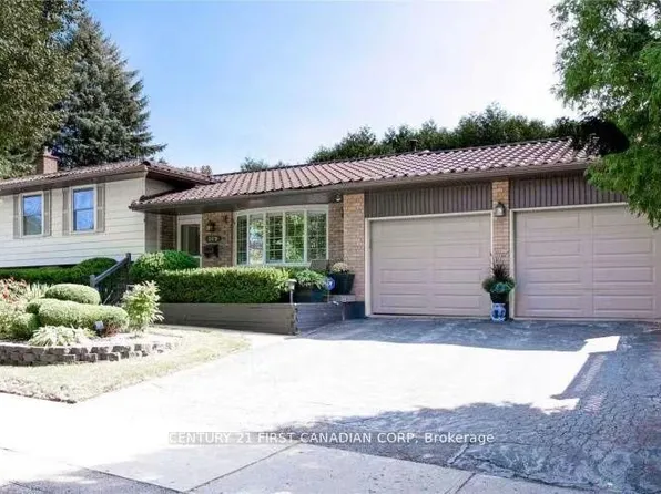 309 Blue Forest Dr, London, ON N6G 3J7