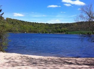 6 Red Cedar Ln, Millerton, NY 12546