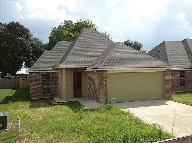 1st image of 207 Milton Estates Ln