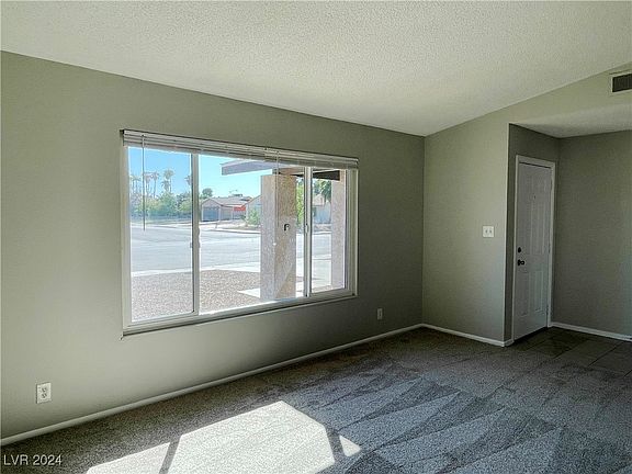 5th image of 1930 Whippletree Ave