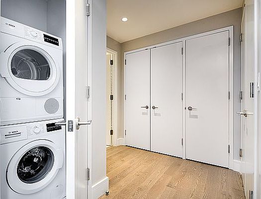 3rd image of 510 E 14th St APT 317