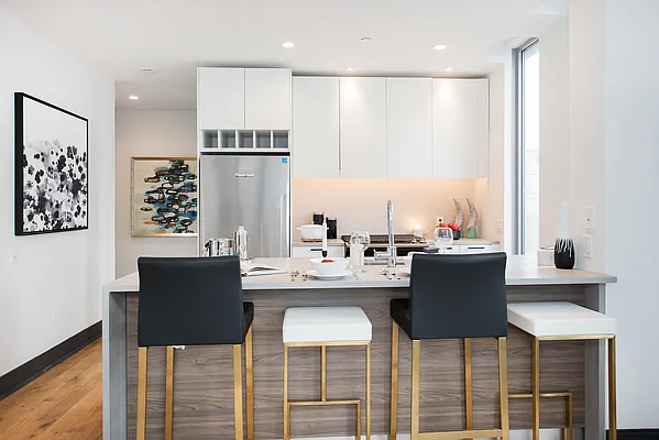 Rented by The KCI Group | media 80