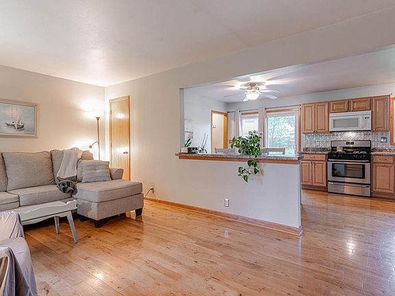 5th image of 6237 238th AVENUE