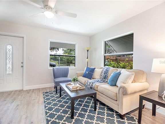 4th image of 5127 6th Ave S