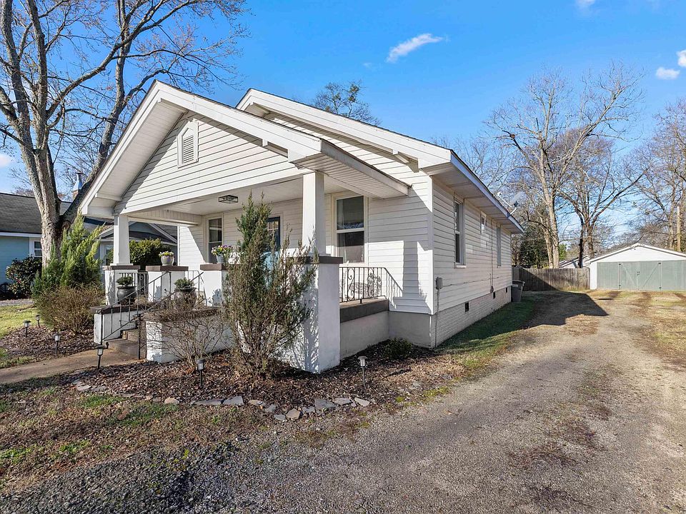 111 Perry Rd, Greenville, SC 29609 Zillow
