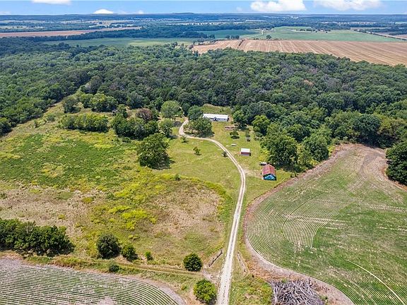 5th image of 1125 County Road 2050