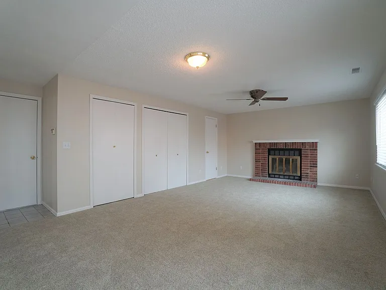 3460 Sun River Pl — Photo 11