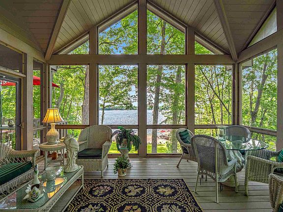 Screened Porch