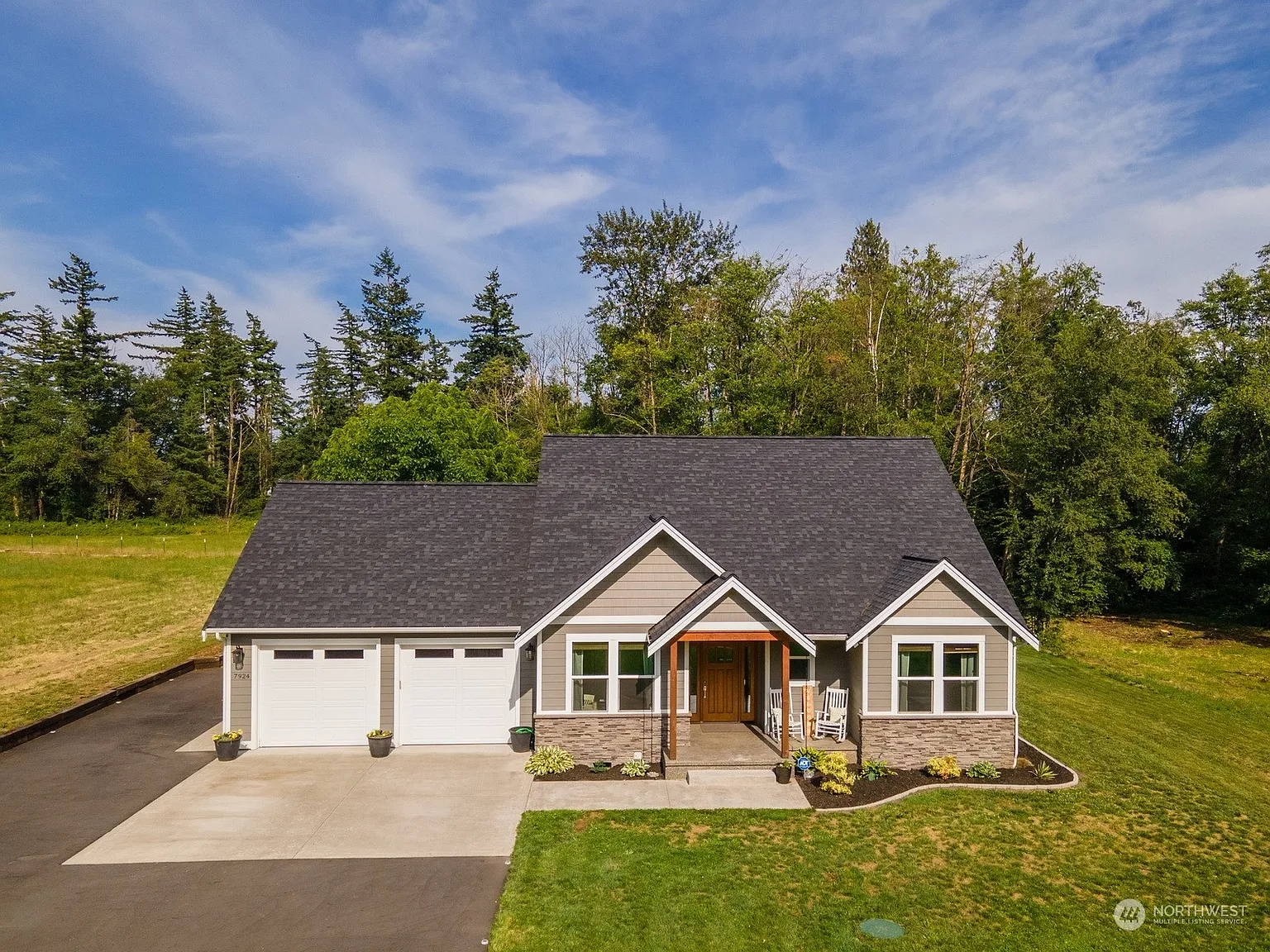 7924 Lavender Lane photo 1