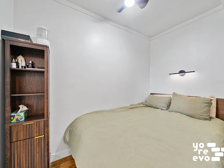 2 Grove St #5E — Photo 10