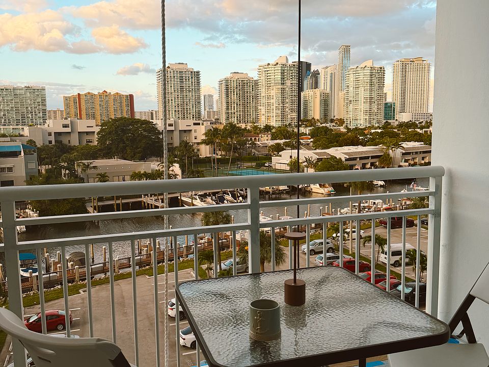 1st image of 400 Kings Point Dr APT 625