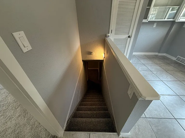 1137 Pando Ave — Photo 17