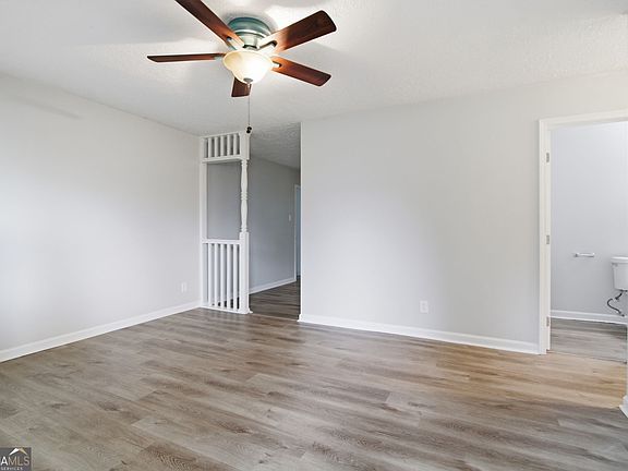 4th image of 265 Hummingbird Way