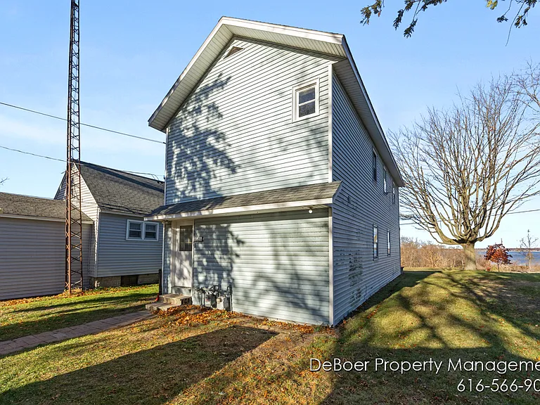 1621 Lakeshore Dr #2 — Photo 24
