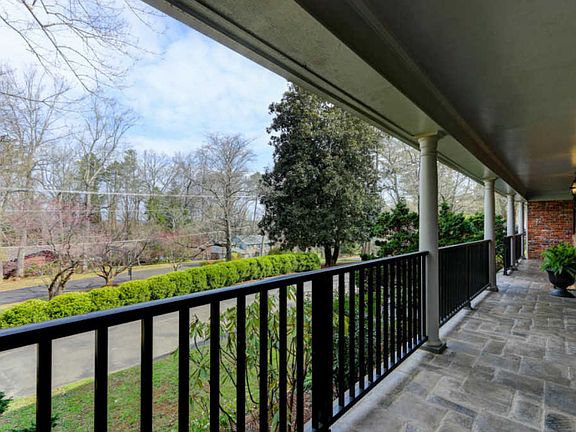 5th image of 5434 Glen Cove Dr