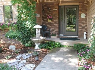 540 White Birch Ct, Appleton, WI 54915