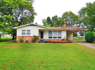 703 W Masters St, Advance, MO 63730