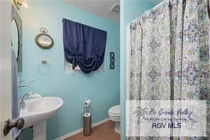 505 W Esperanza Ave — Photo 20