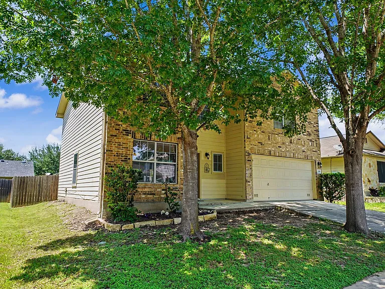 308 Prickly Pear Dr — Photo 3