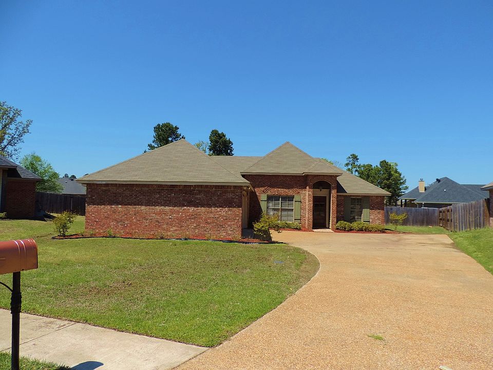2nd image of 255 Ashton Way