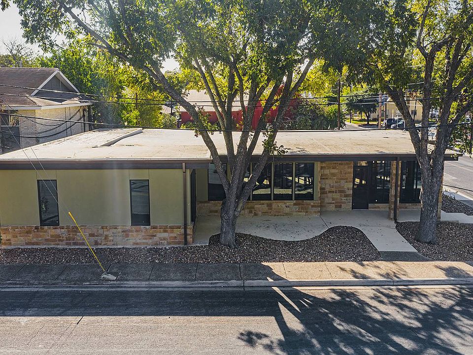 1st image of 301 E San Antonio Ave