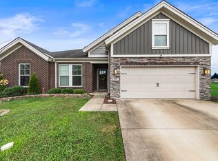 843 Groveview Ct, Evansville, IN 47711