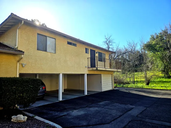 404 24th St APT C, Paso Robles, CA 93446