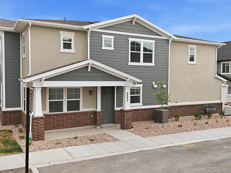 6692 W Mount Bristol Ln — Photo 2