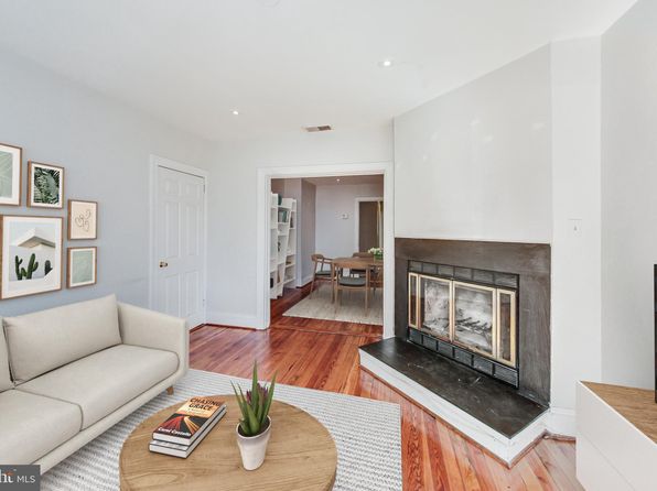 218 12th Pl NE, Washington, DC 20002