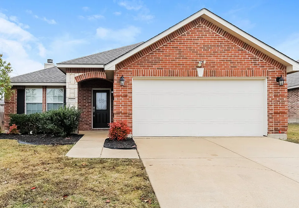 516 Silver Leaf Dr