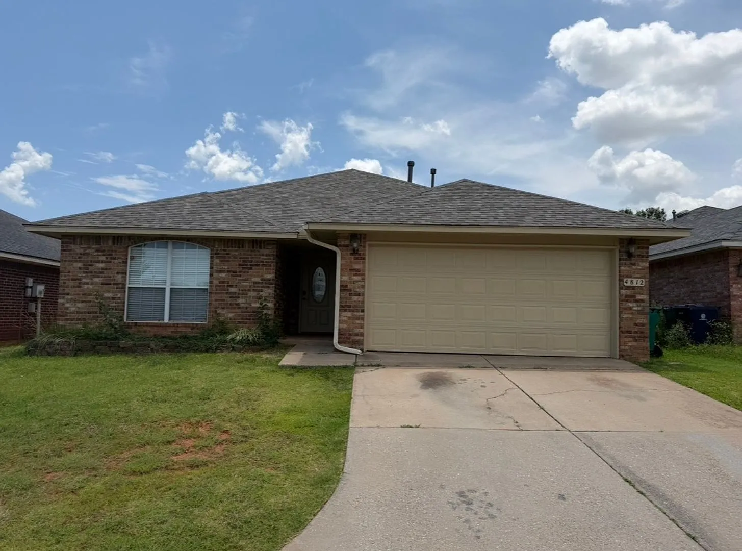 Charming 3 Bed 2 Bath Home in Del City — Photo 1