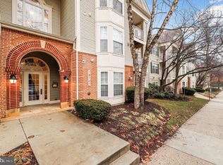 18707 Sparkling Water Dr APT 203, Germantown, MD 20874