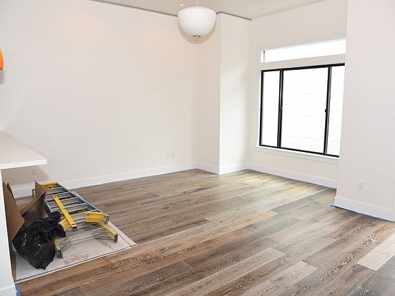 4th image of 4035-4037 18th St