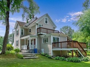 (Undisclosed Address), North Chelmsford, MA 01863