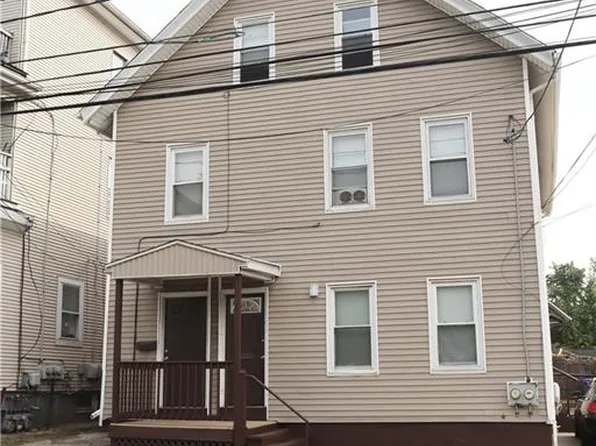 31 Harold St, Providence, RI 02908