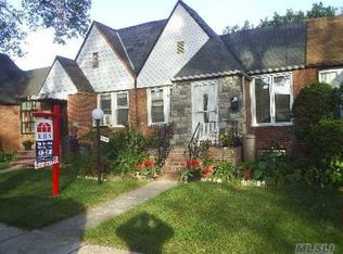 11743 227th St, Cambria Heights, NY 11411