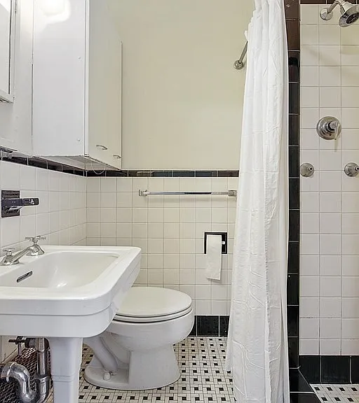 21 Beacon St #7L — Photo 14