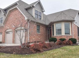 701 Kingsbrook, Glen Ellyn, IL 60137