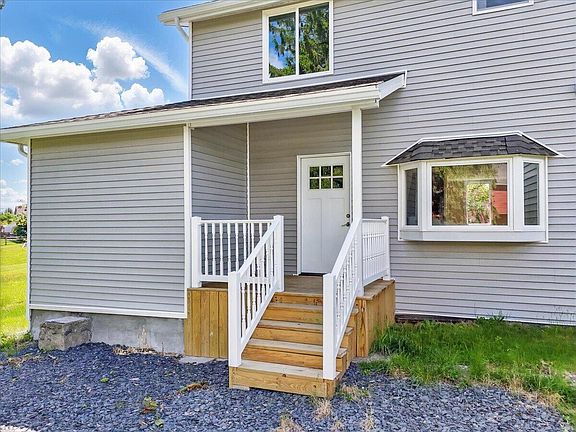 4th image of 1652 Bonser Rd