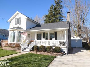 408 Vauconsant St, Saint Johns, MI
